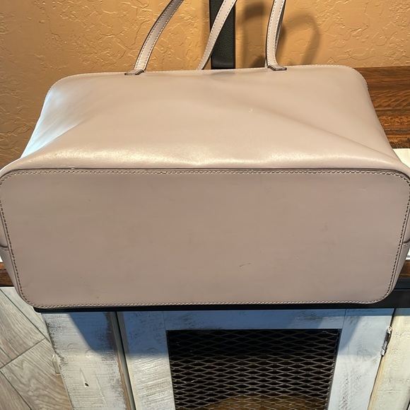 Kate Spade Janie Grayish Taupe Smooth Leather Tote EUC - Picture 7 of 13